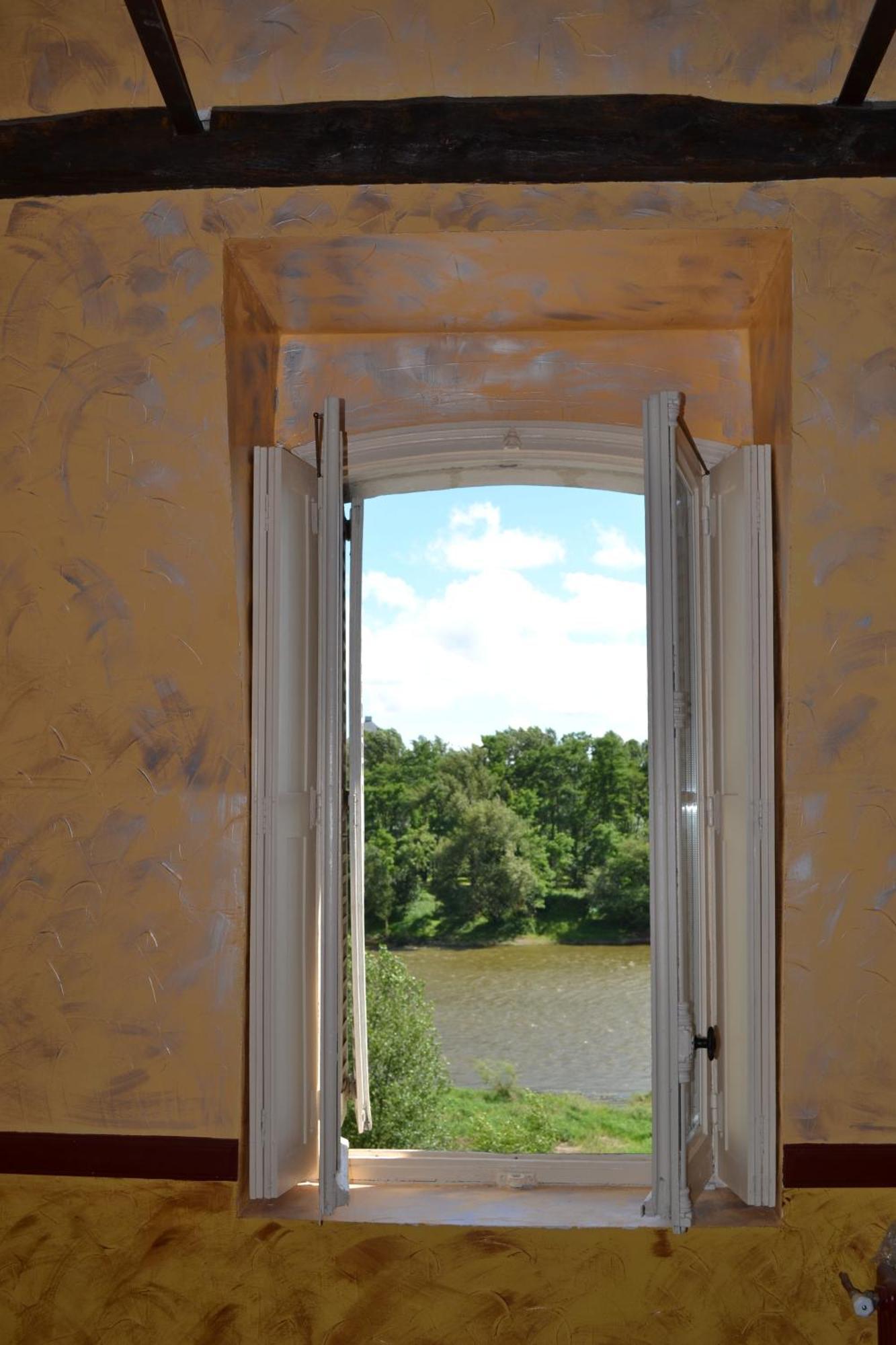 Lit En Loire Bed & Breakfast Saint-Cyr-sur-Loire Exterior photo