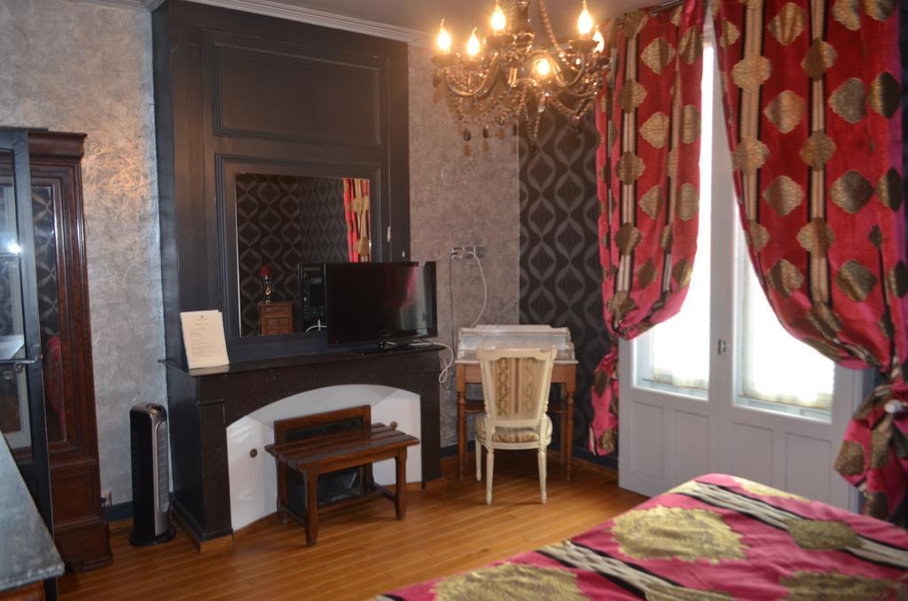 Lit En Loire Bed & Breakfast Saint-Cyr-sur-Loire Exterior photo