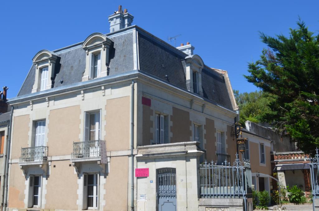 Lit En Loire Bed & Breakfast Saint-Cyr-sur-Loire Exterior photo